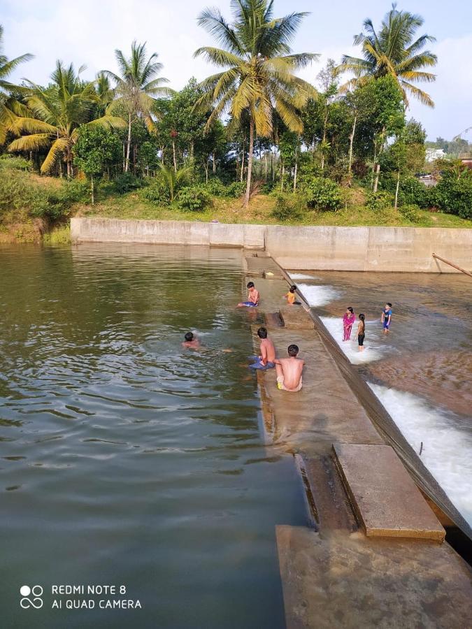 Puzhayoram Home Stay, Palakkuli, Mananthavadi Wayanad Kerala Exterior foto